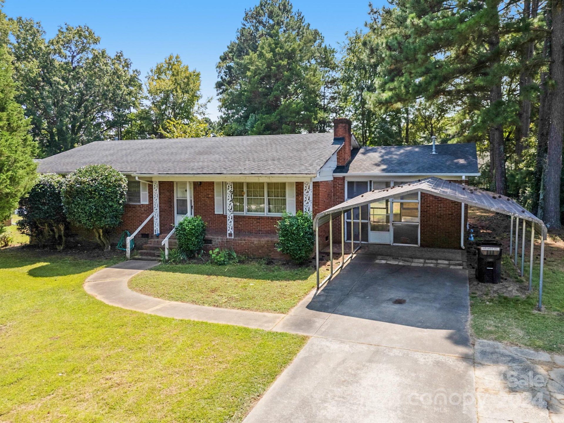 1423 Ebinport Road