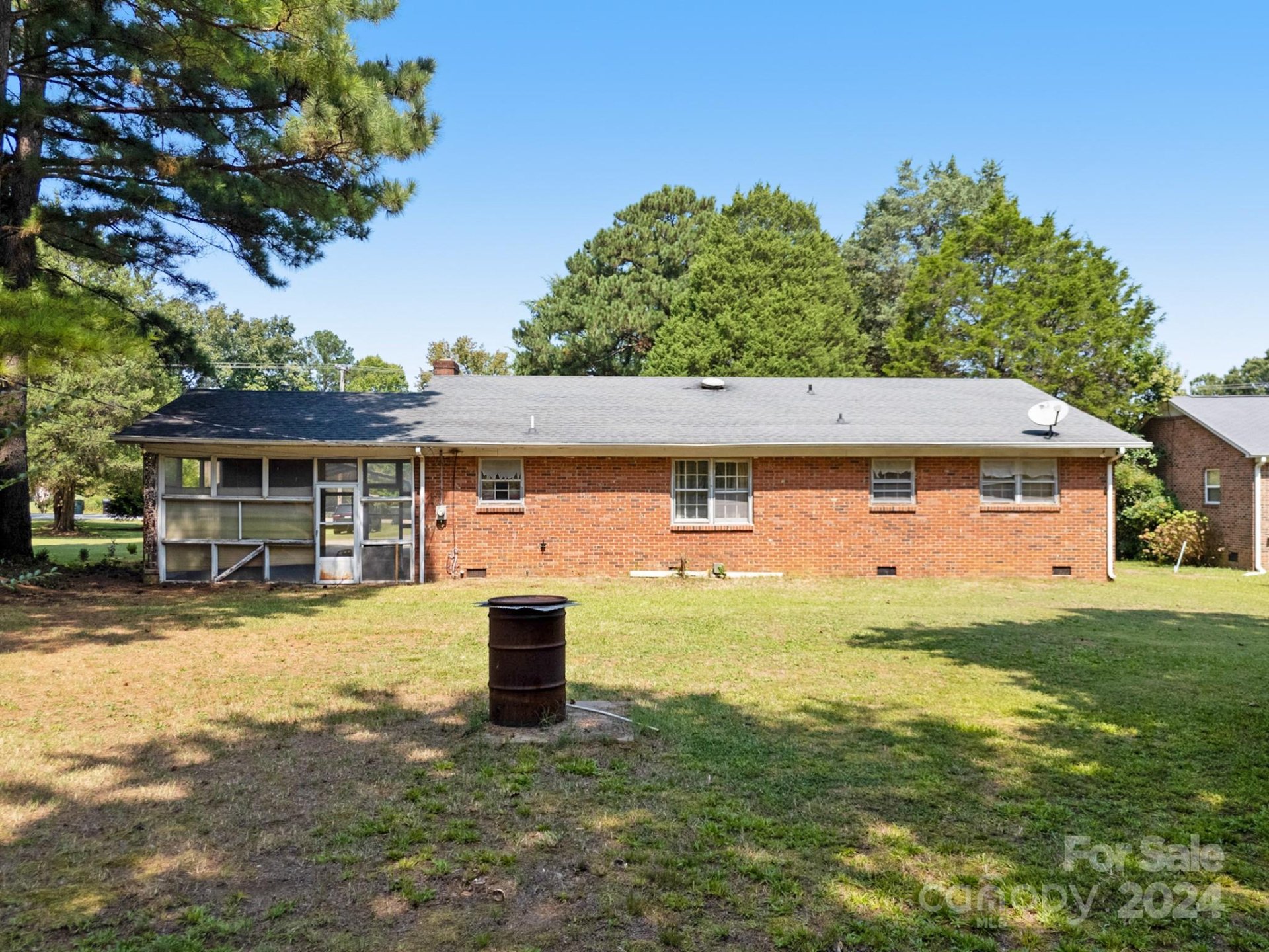 Property image 3 at 1423 Ebinport Road, Rock Hill, SC 29732