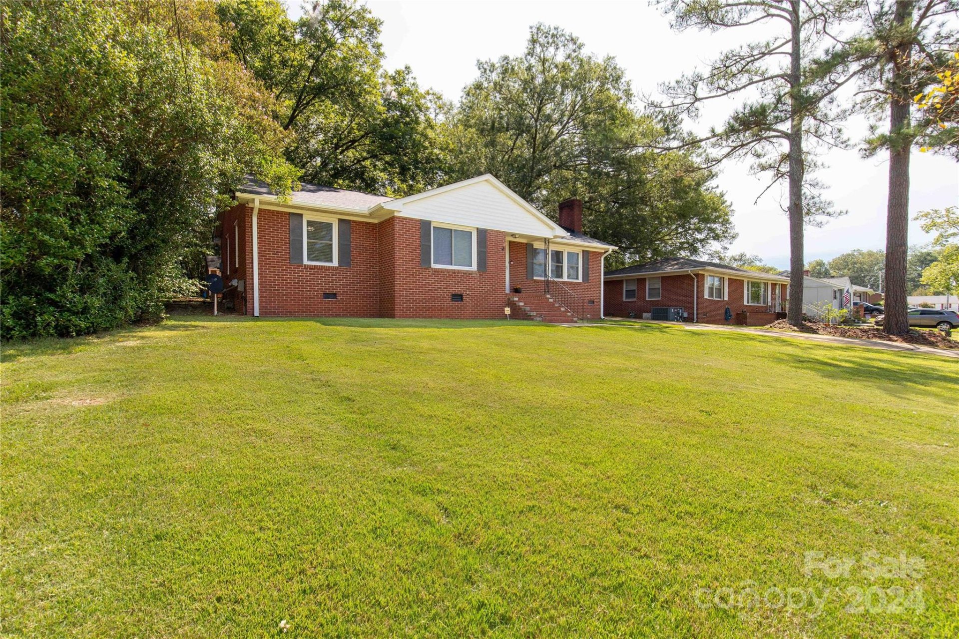 Property image 3 at 1036 Westover Circle, Rock Hill, SC 29732