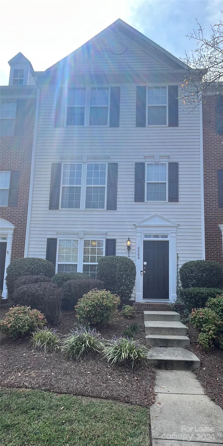 Property image 1 at 8069 Bristle Toe Lane, Charlotte, NC 28277