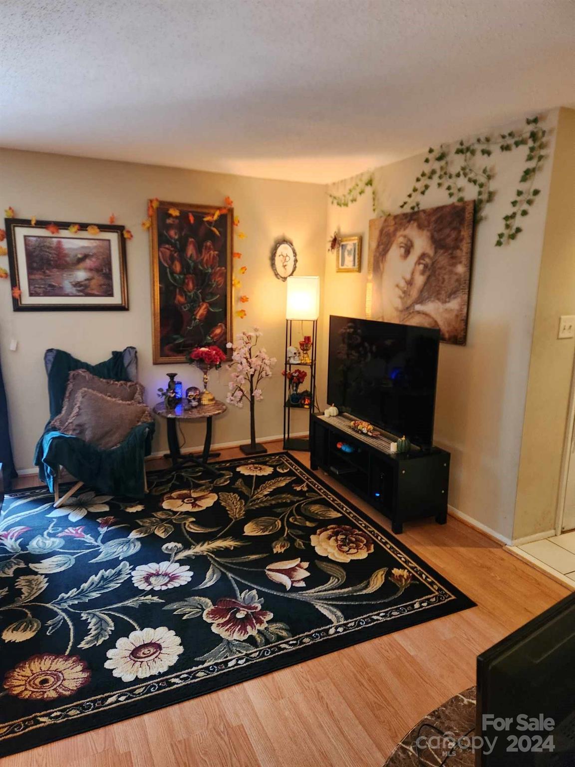 Property image 2 at 5012 Sardis Road, Charlotte, NC 28270