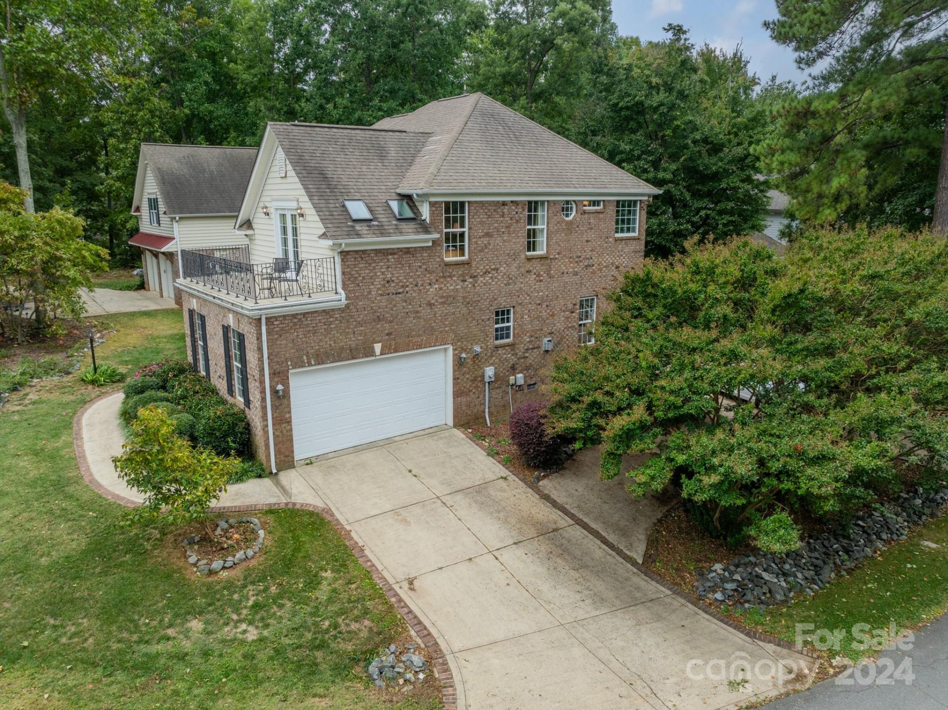 Property image 4 at 20801 Eastpoint Drive, Cornelius, NC 28031