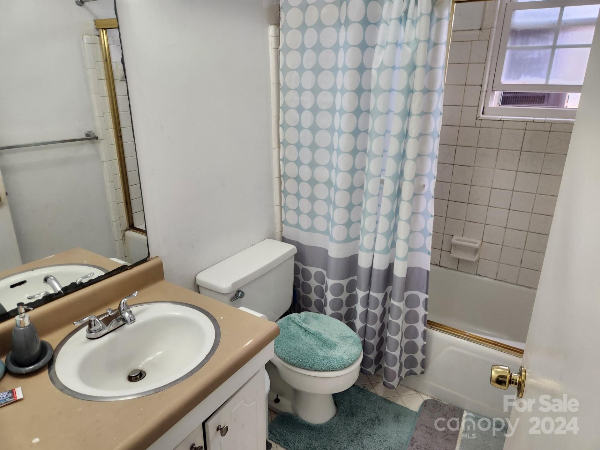 Property image 3 at 910 Mcalway Road, Charlotte, NC 28211