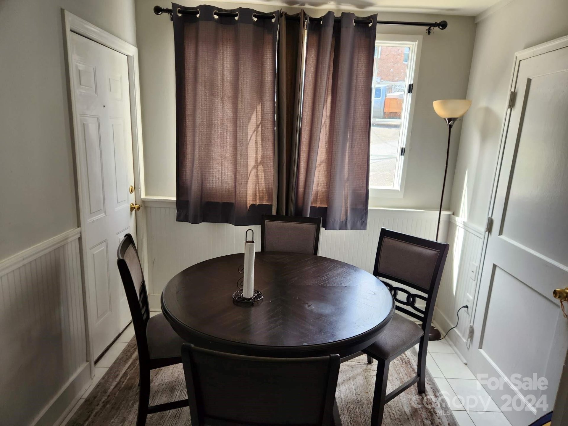 Property image 5 at 910 Mcalway Road, Charlotte, NC 28211