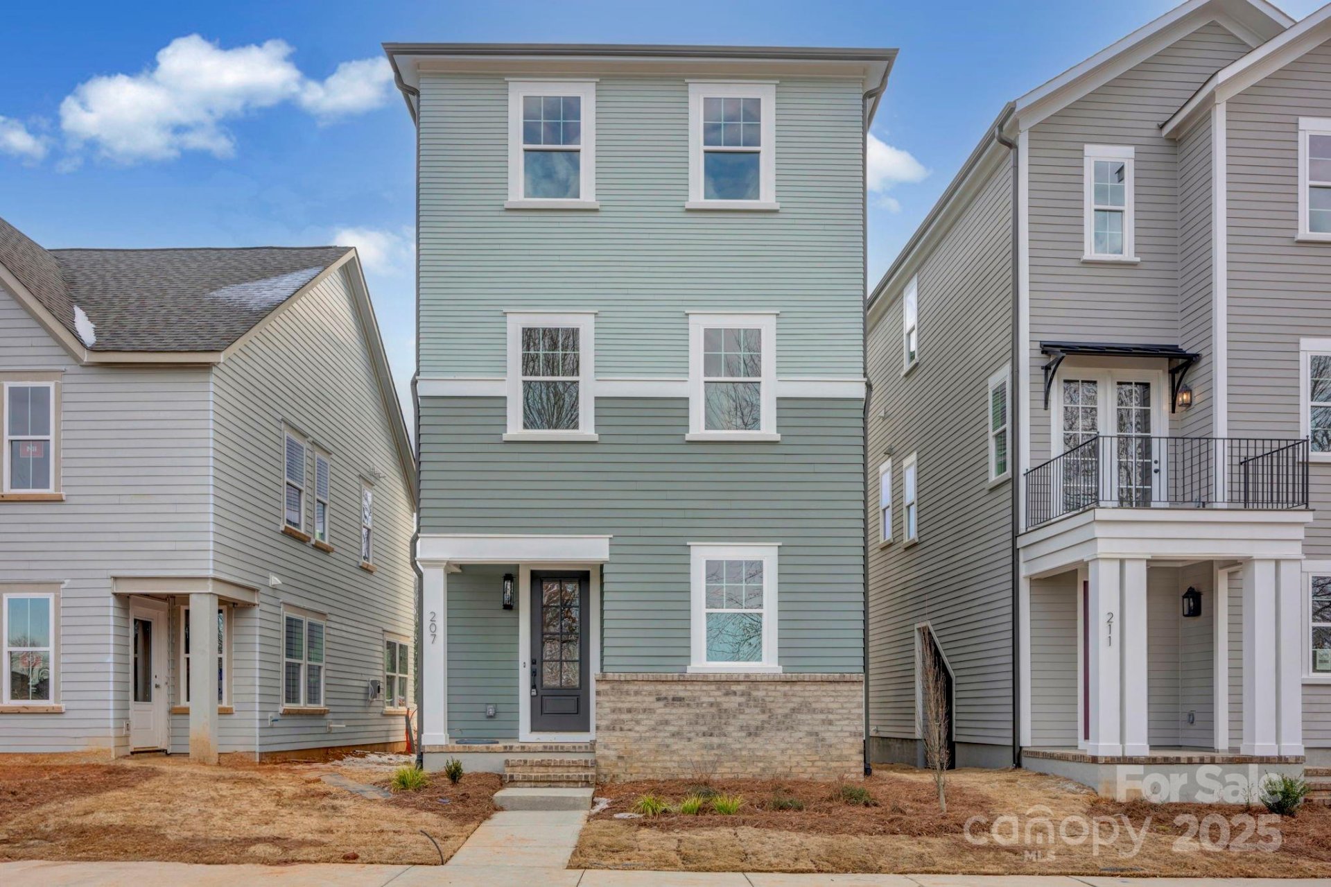 207 Davidson Gateway Drive