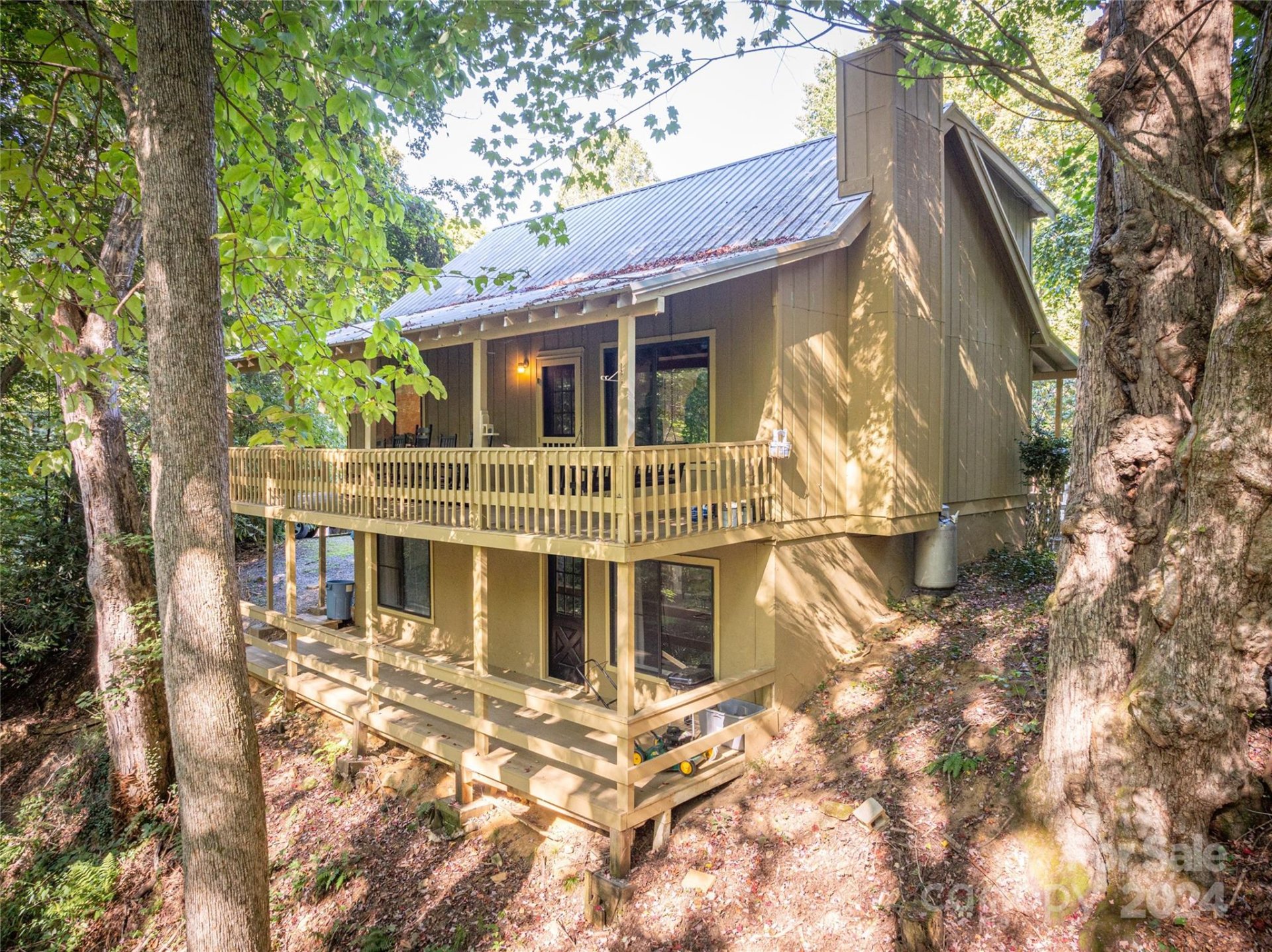 85 Susan Drive