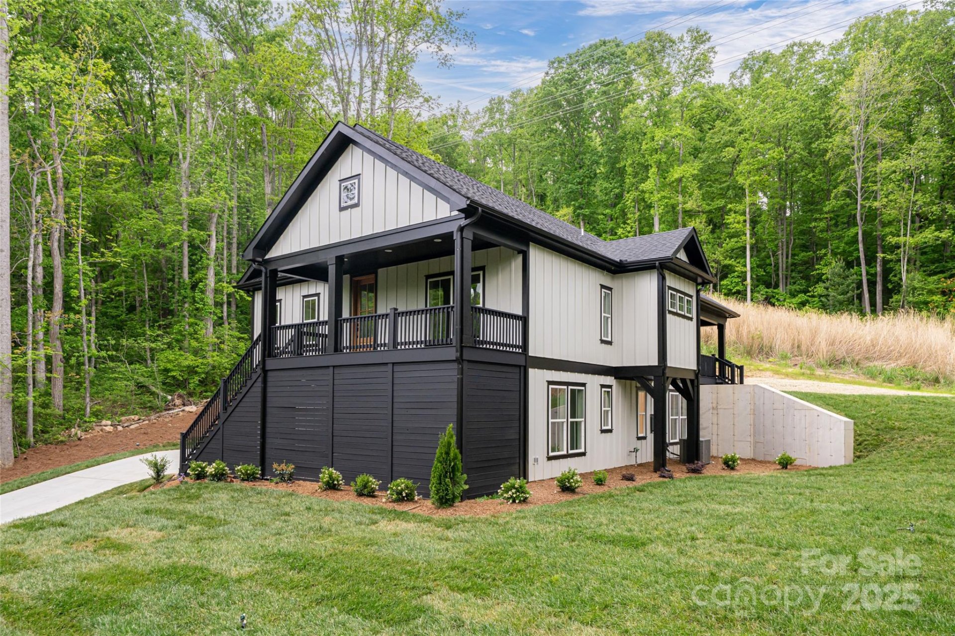 Property image 2 at 15 Maggies Lane, Asheville, NC 28803