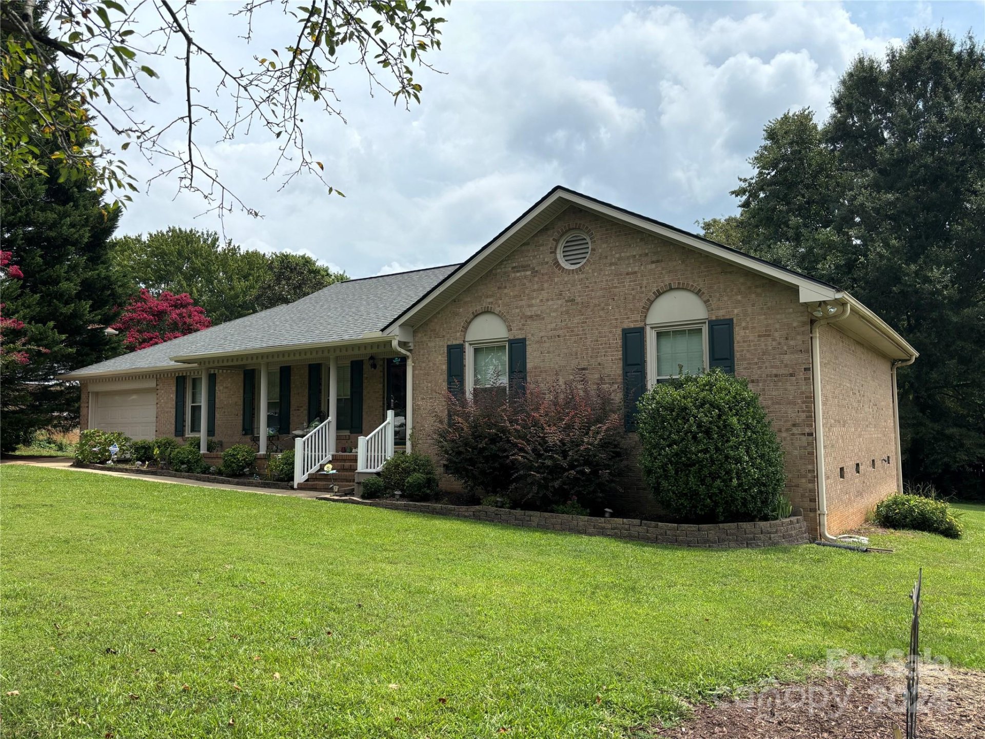 Property image 1 at 905 Sandy Lane, Gastonia, NC 28056