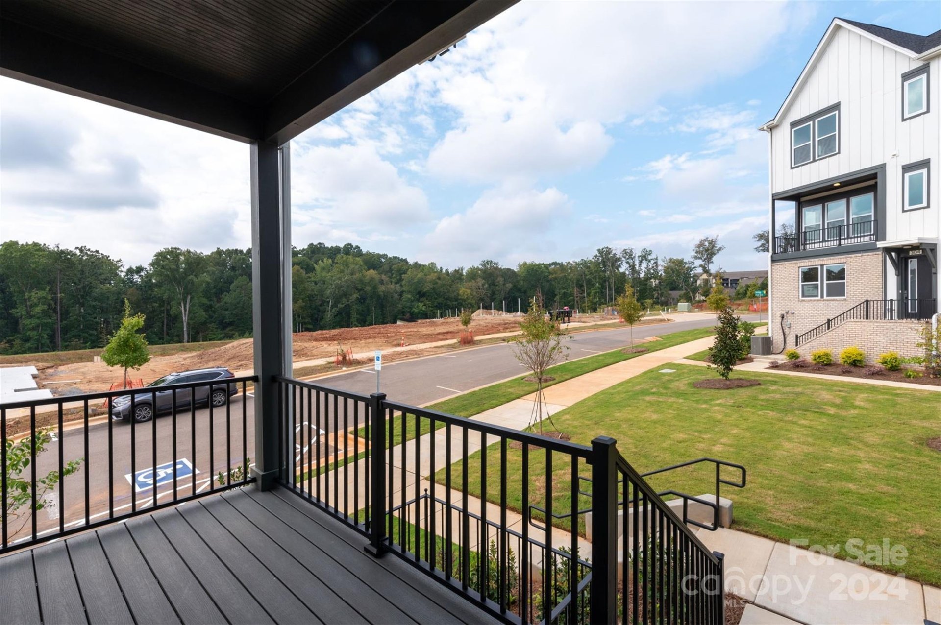 Property image 5 at 425 Nathaniel Way, Charlotte, NC 28213