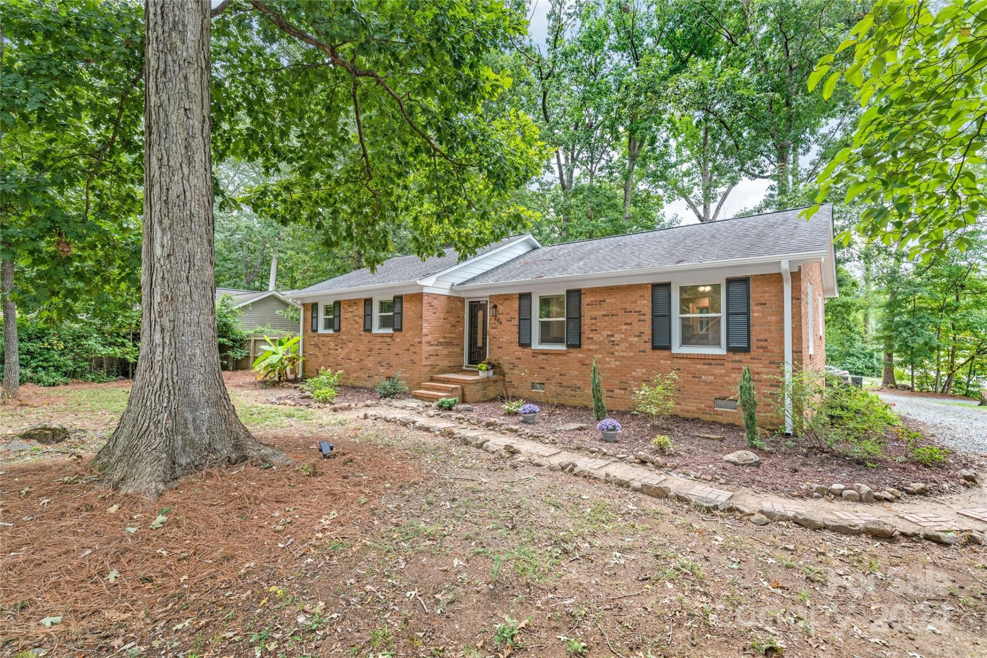 Property image 1 at 6204 Pamela Street, Huntersville, NC 28078