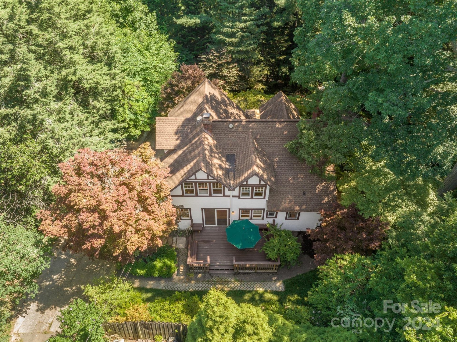 108 Lakewood Drive