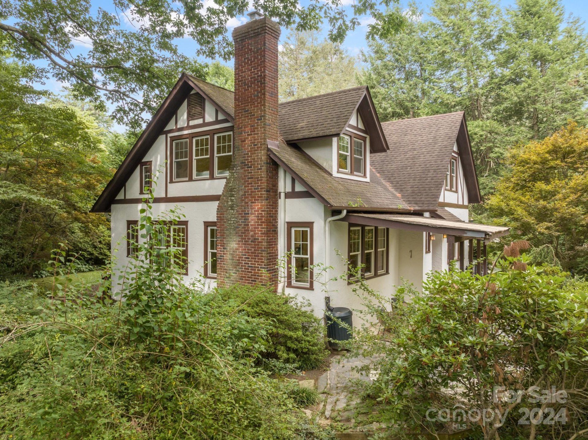 Property image 3 at 108 Lakewood Drive, Asheville, NC 28803