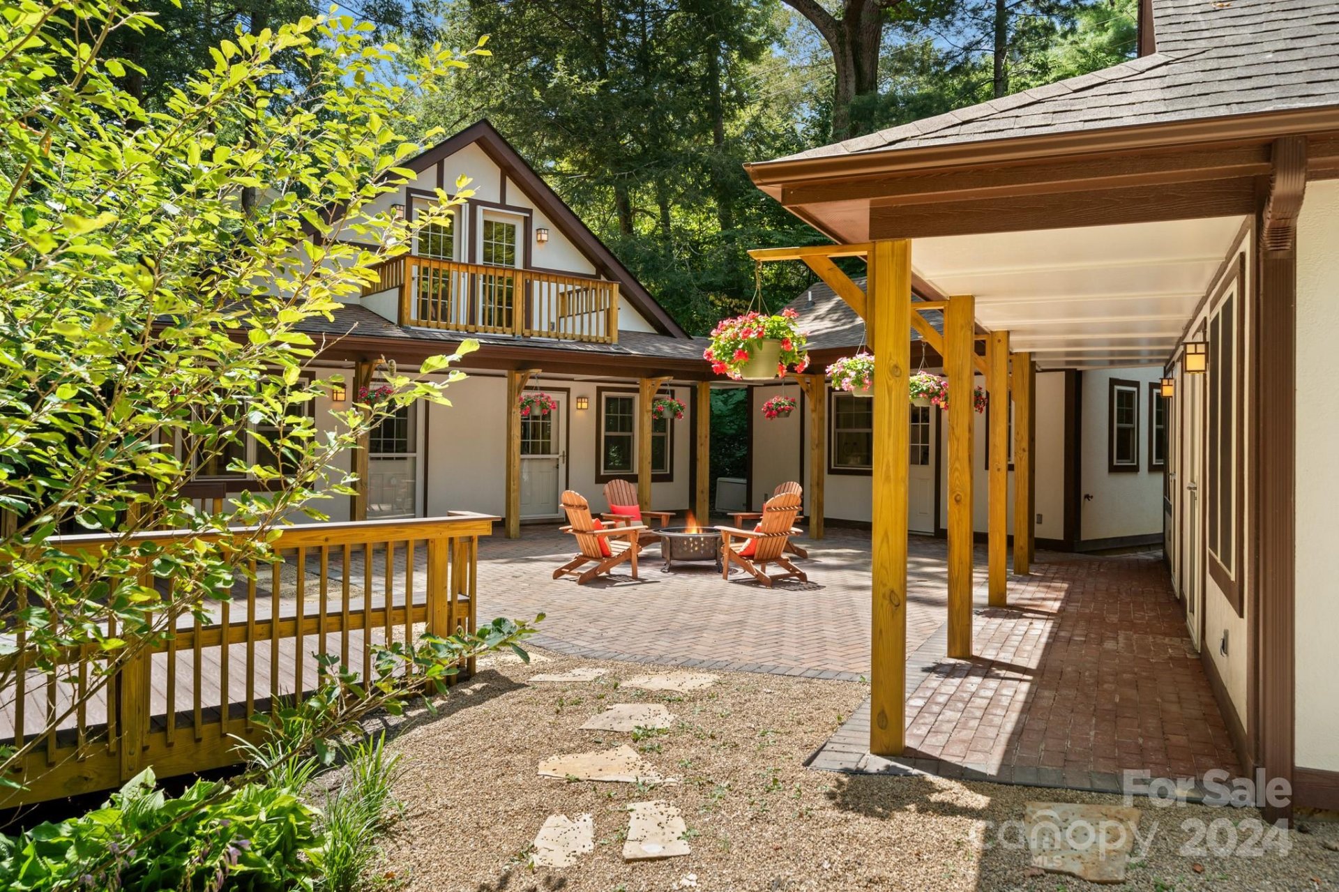 Property image 5 at 108 Lakewood Drive, Asheville, NC 28803