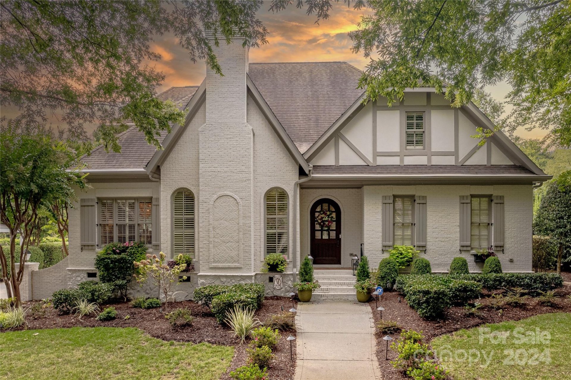 Property image 1 at 7821 Pemswood Street, Charlotte, NC 28277