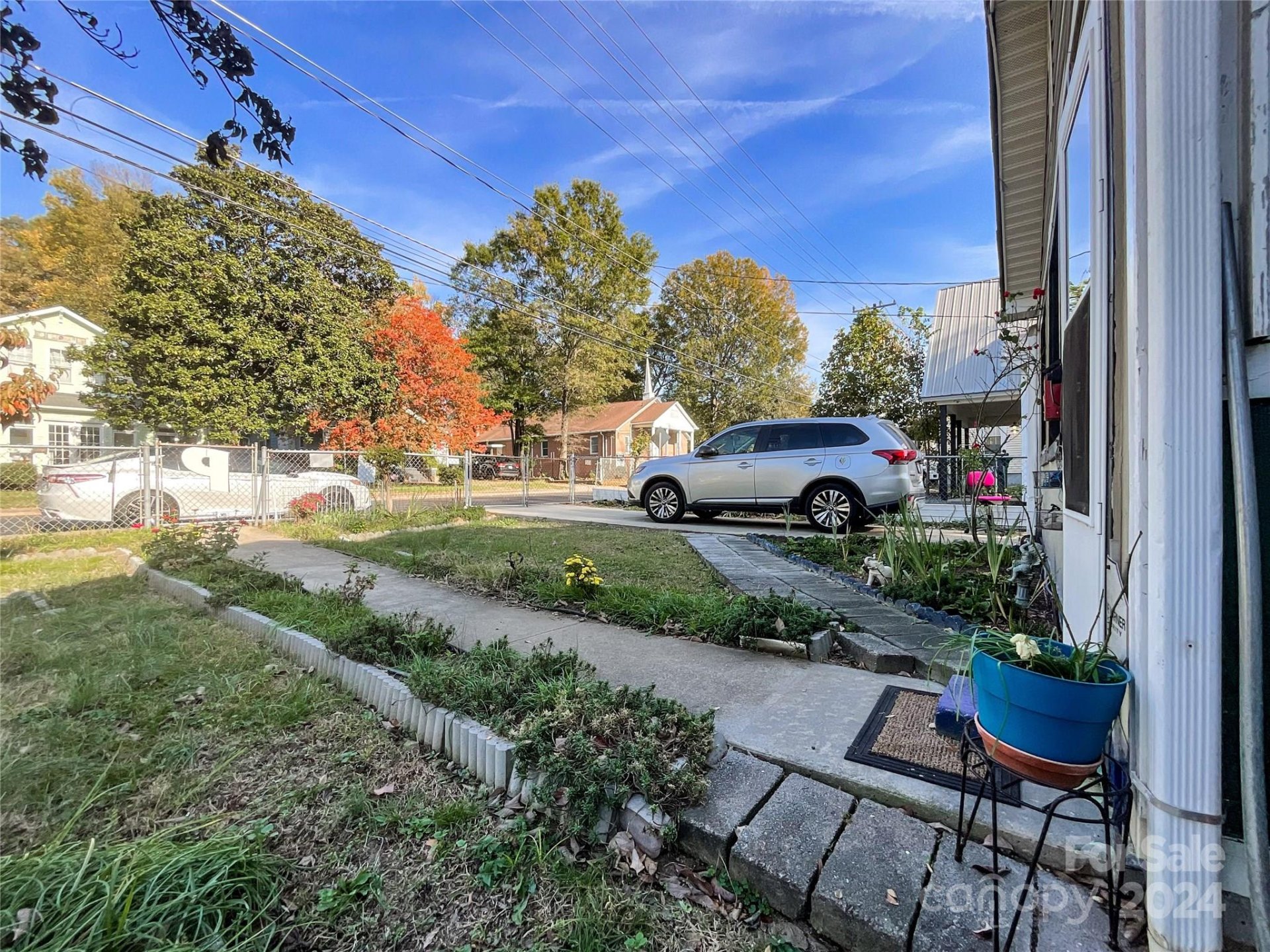 Property image 3 at 412 E 18th Street, Charlotte, NC 28206