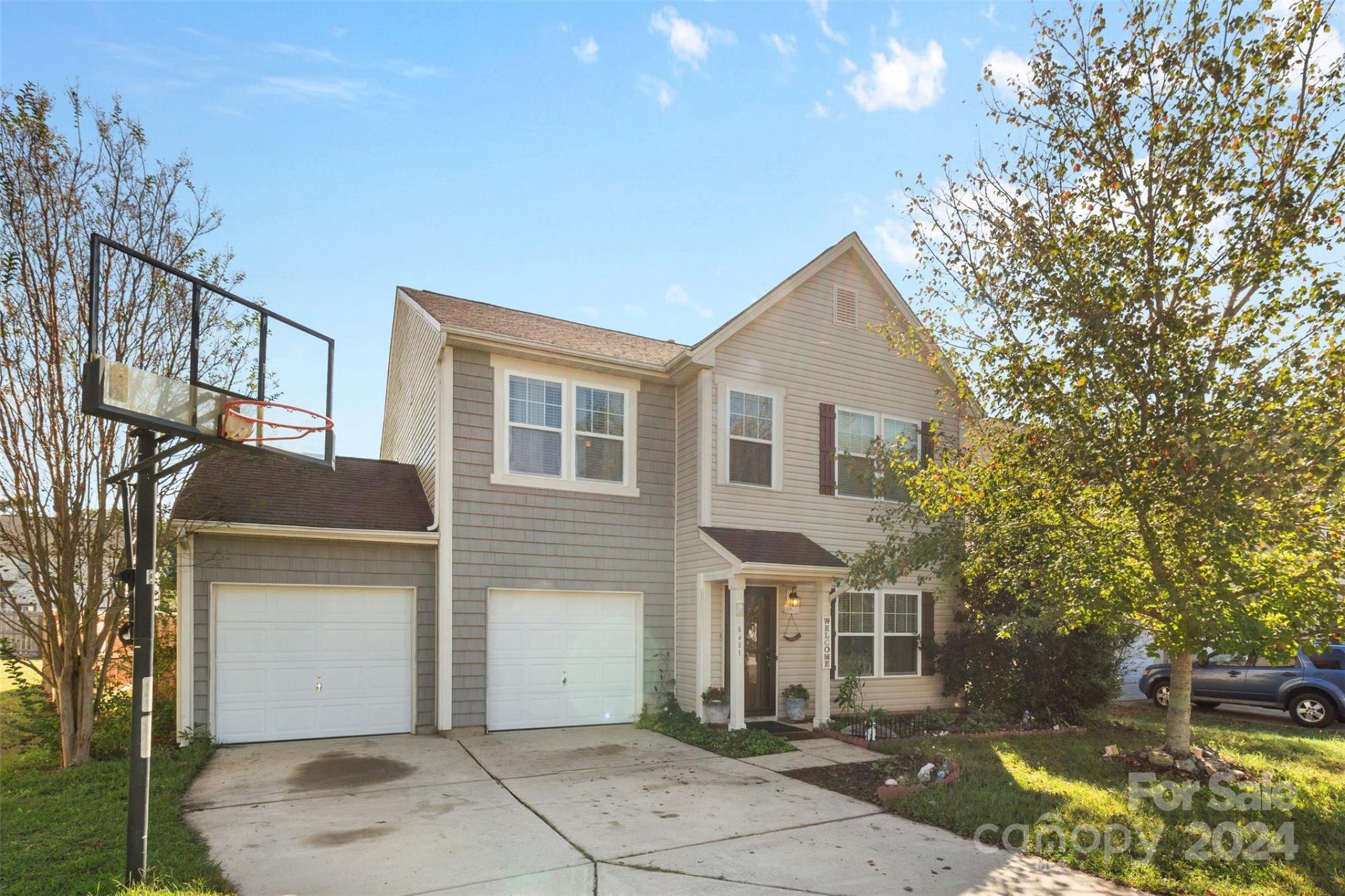 Property image 2 at 5051 Meanna Drive, Clover, SC 29710