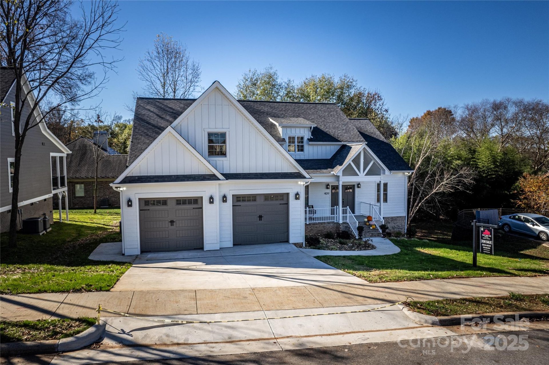 Property image 2 at 409 19th Avenue Circle, Hickory, NC 28601