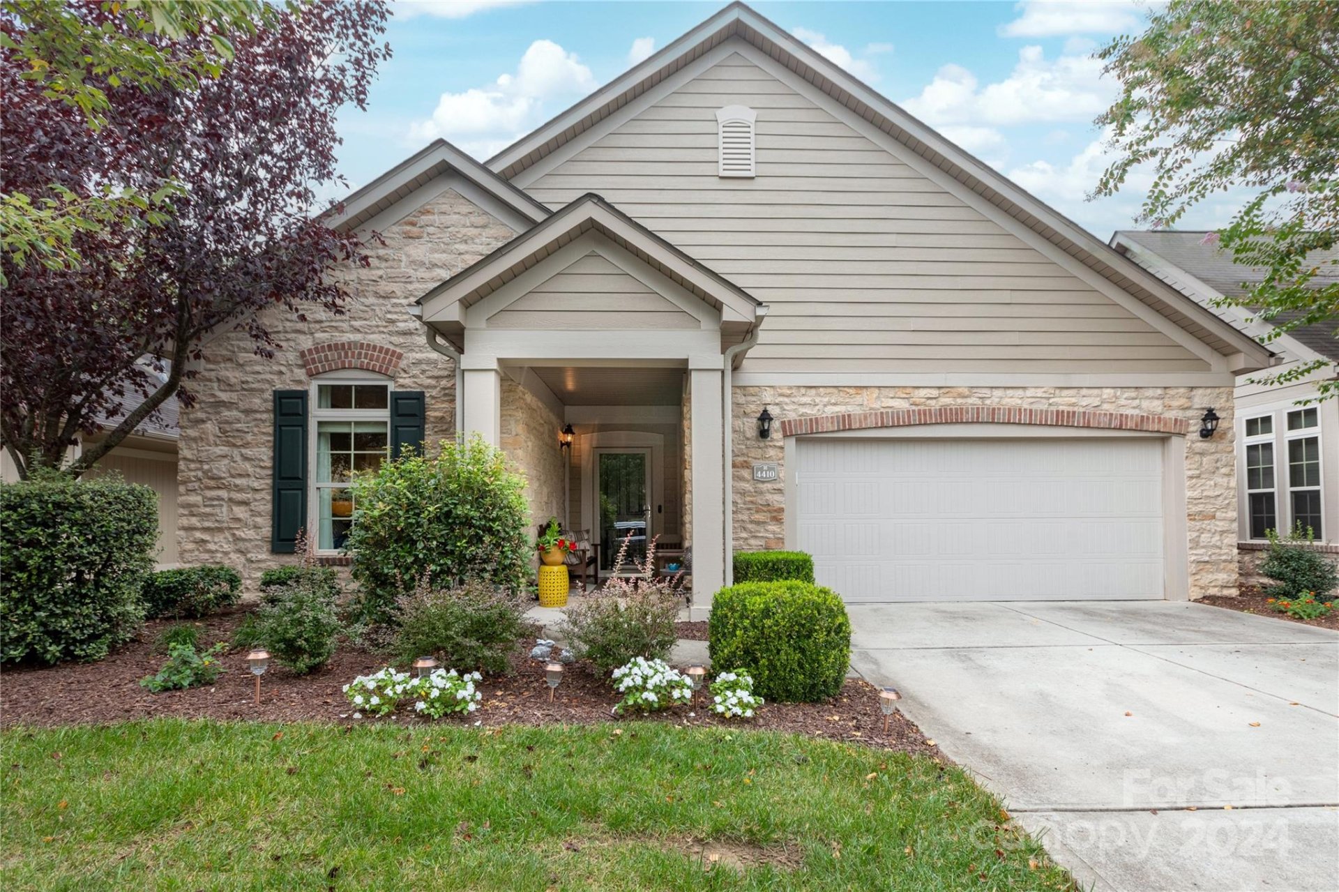 Property image 1 at 4410 Parkgate Drive, Matthews, NC 28105