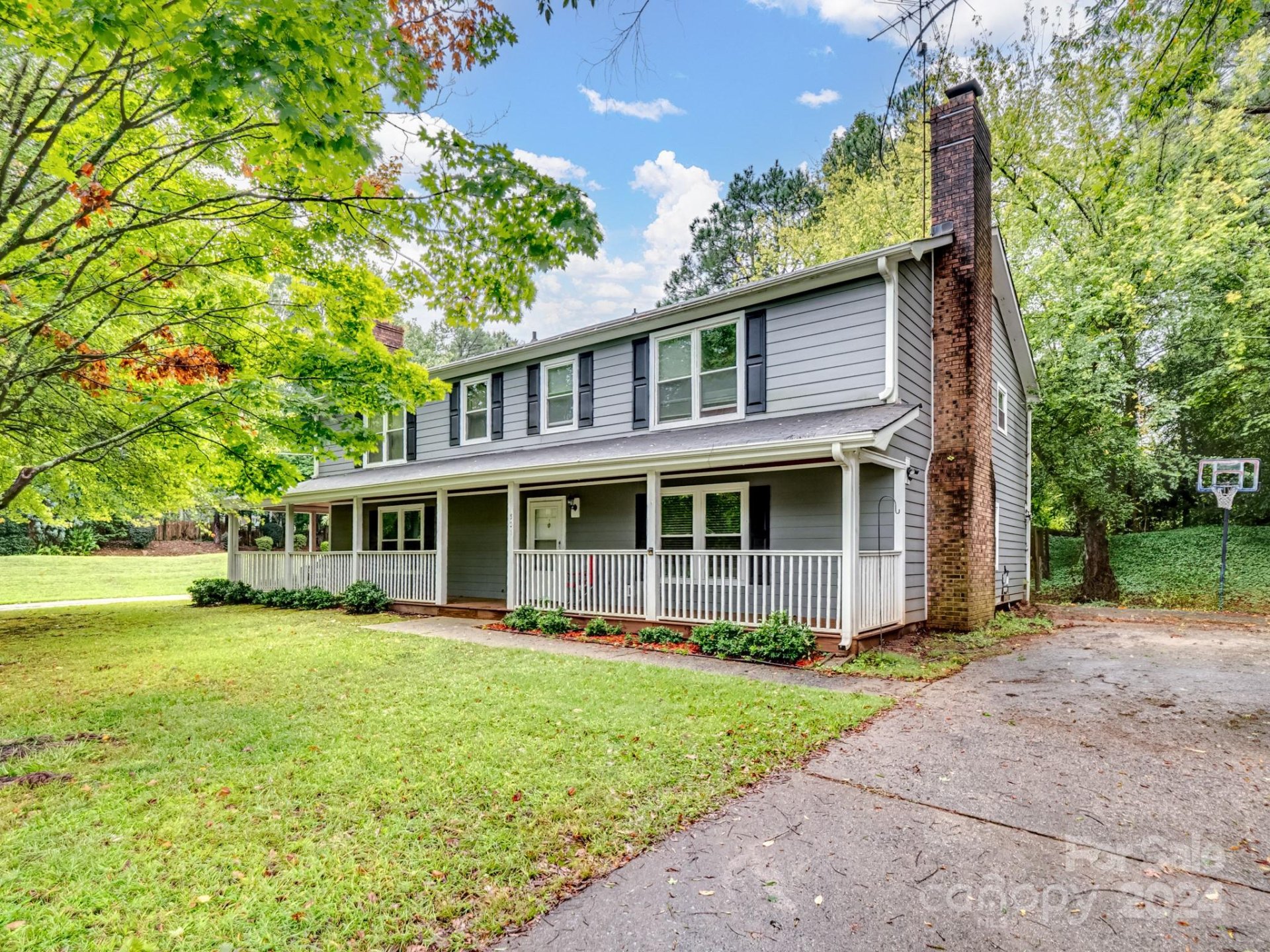 Property image 1 at 501 King Edward Road, Charlotte, NC 28211