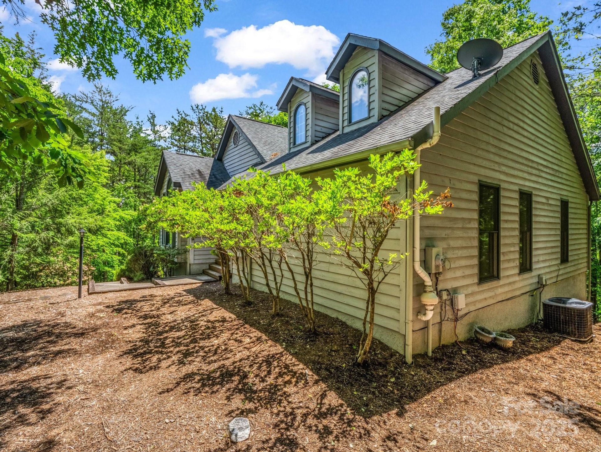 Property image 4 at 212 Ridgeway Road, Lake Lure, NC 28746