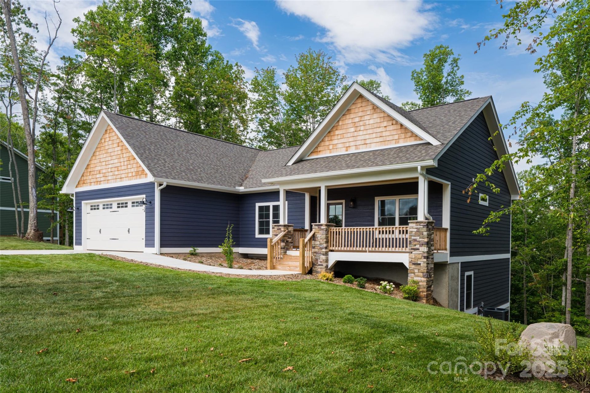 Property image 3 at 224 Country Drive, Mars Hill, NC 28754