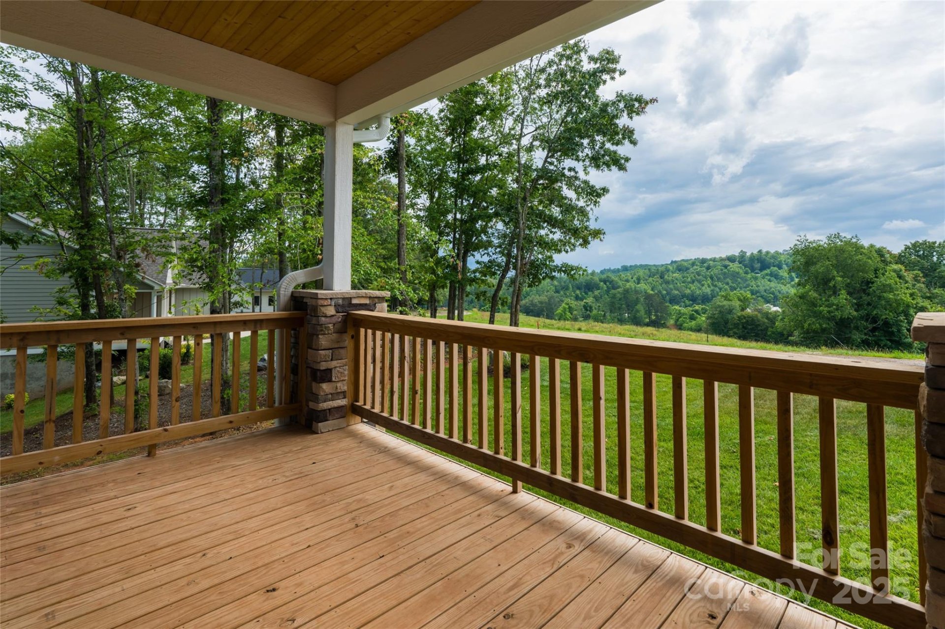 Property image 5 at 224 Country Drive, Mars Hill, NC 28754