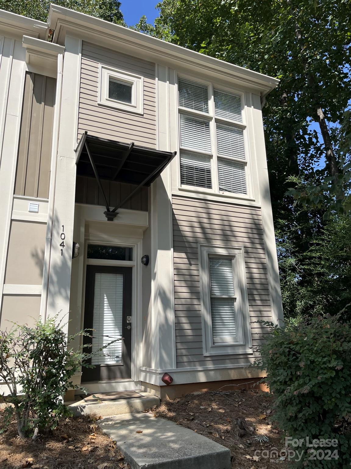 Property image 1 at 1041 Park West Drive, Charlotte, NC 28209