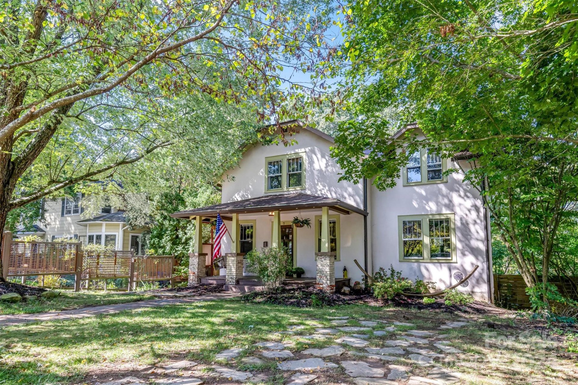 Property image 1 at 7 Garden Terrace, Asheville, NC 28804