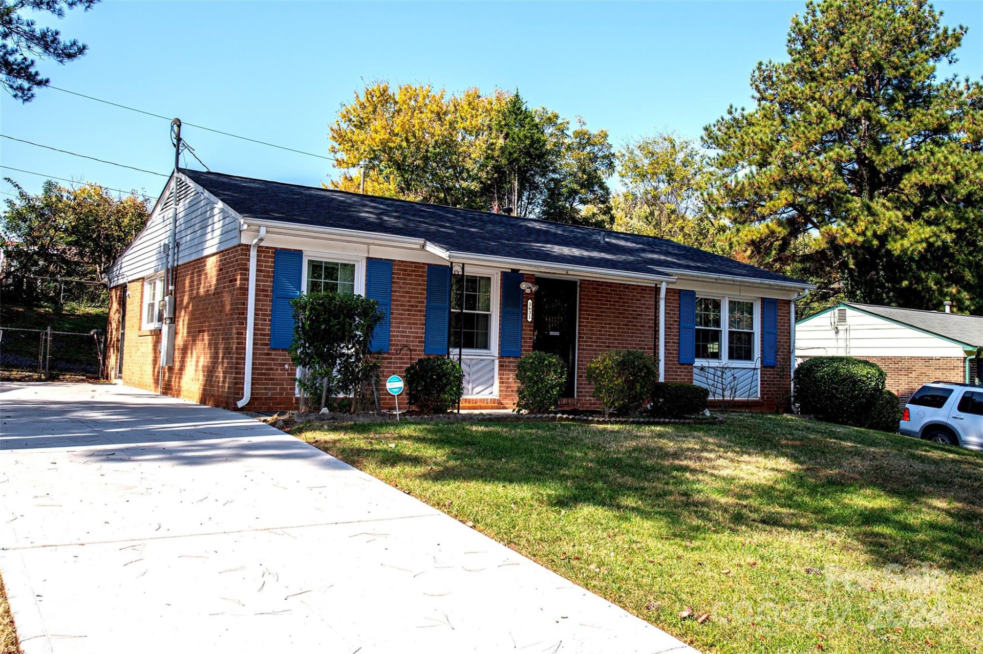 Property image 1 at 3631 Braden Drive, Charlotte, NC 28216