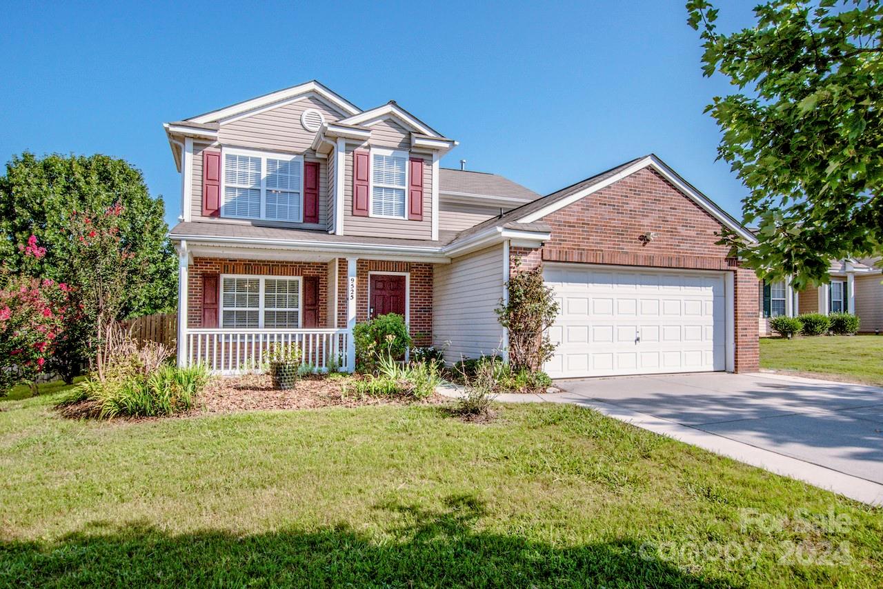 Property image 1 at 9525 Birchcroft Lane, Charlotte, NC 28269