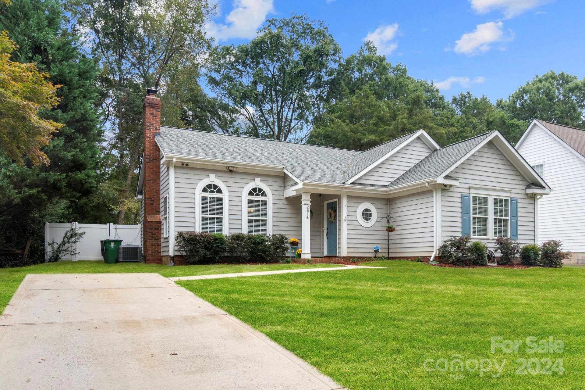 Property image 2 at 2814 Bricker Drive, Charlotte, NC 28273