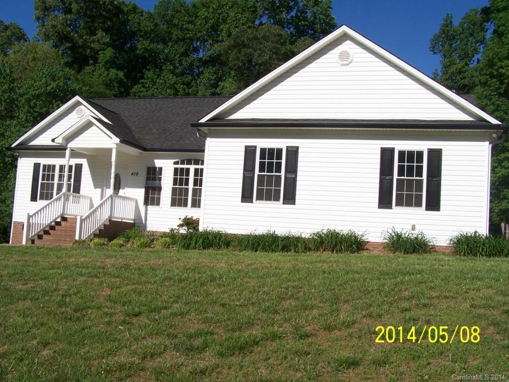 419 Brentwood Circle