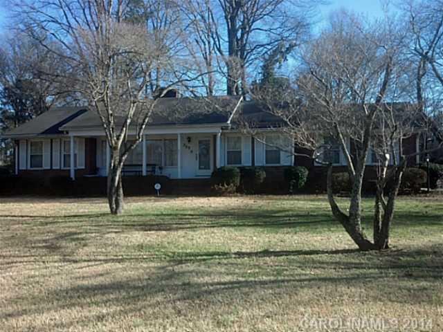 Property image 1 at 302 Larry Drive, Kannapolis, NC 28083