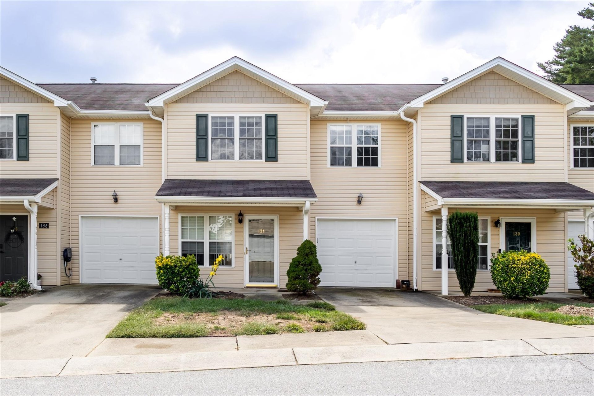 Property image 1 at 134 Lanceford Circle, Fletcher, NC 28732