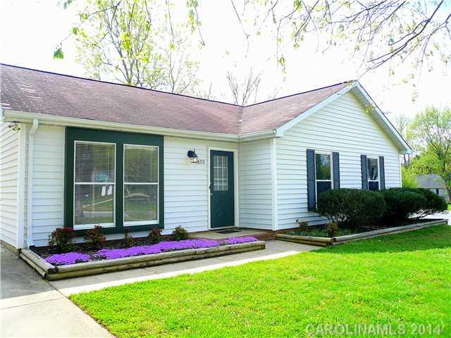 Property image 1 at 4800 Harri Ann Drive, Charlotte, NC 28227