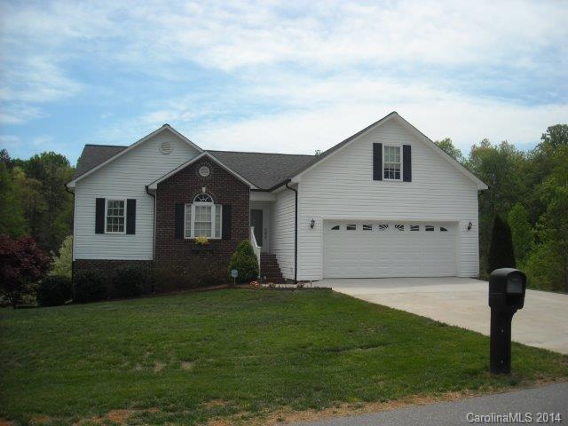 Property image 1 at 2492 Harvest Drive, Hickory, NC 28601