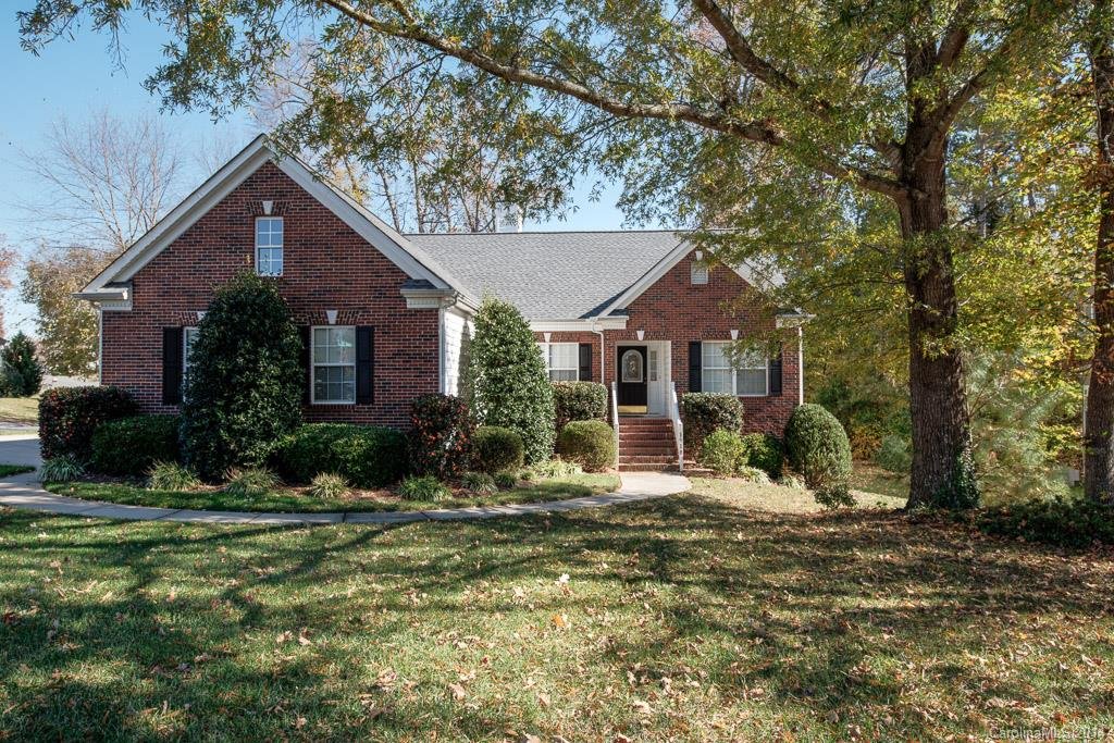 Property image 1 at 1918 Weighmont Court, Charlotte, NC 28227