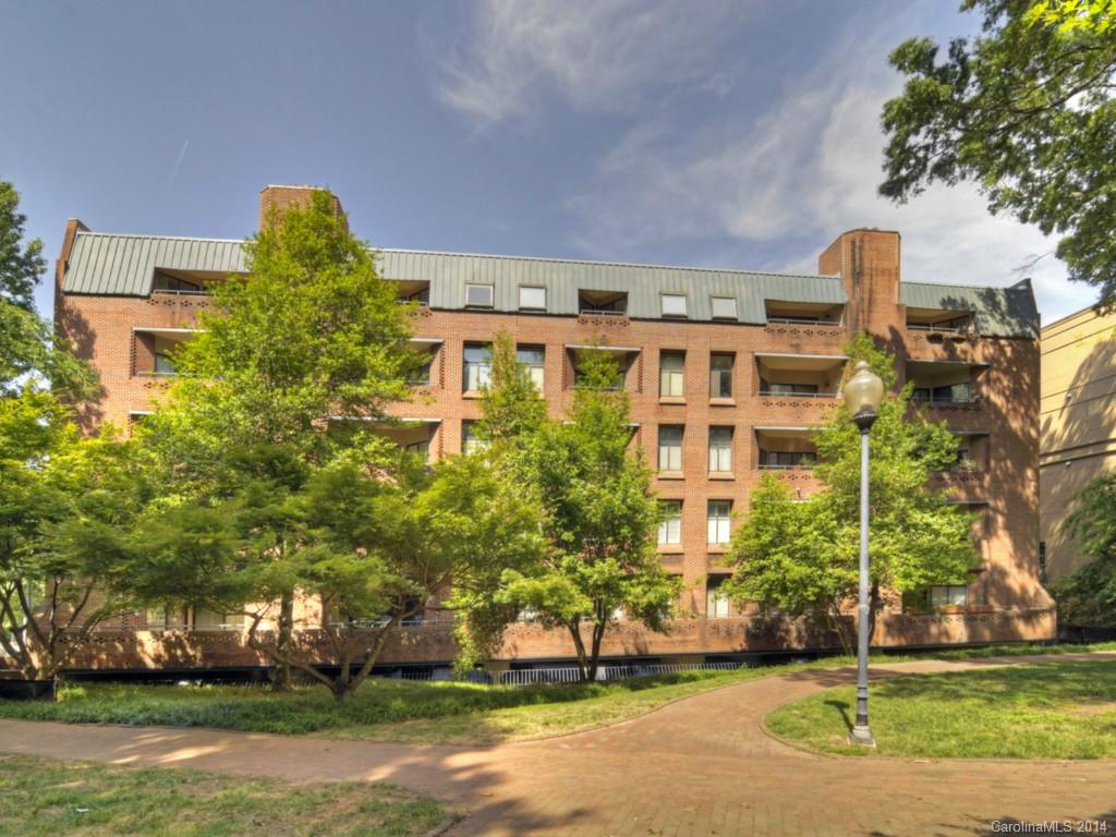 Property image 1 at 224 N Poplar Street, Charlotte, NC 28202