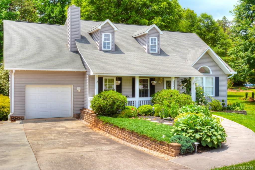 Property image 1 at 1044 Coddle Creek Road, Mooresville, NC 28115