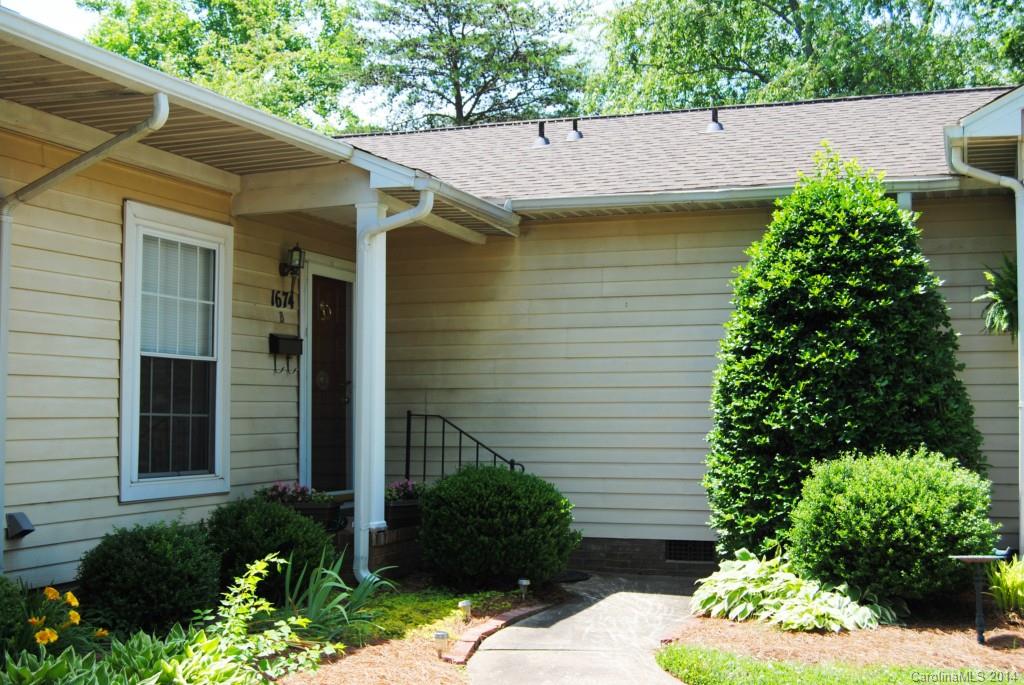 Property image 1 at 1674 Robins Nest Court, Gastonia, NC 28054