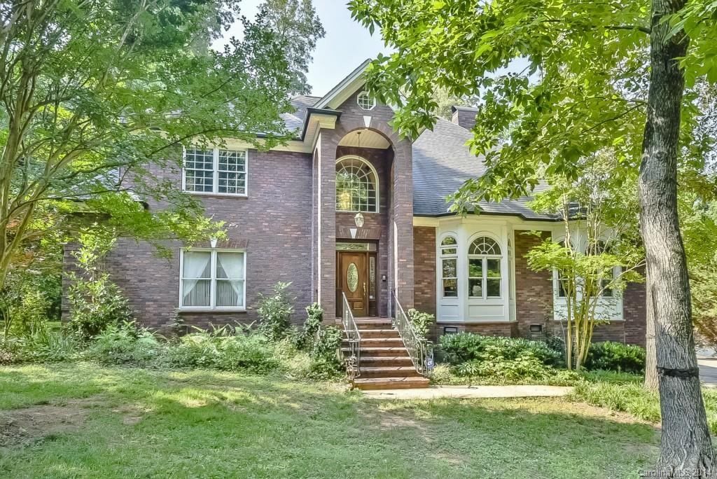 9124 Castle Garden Lane