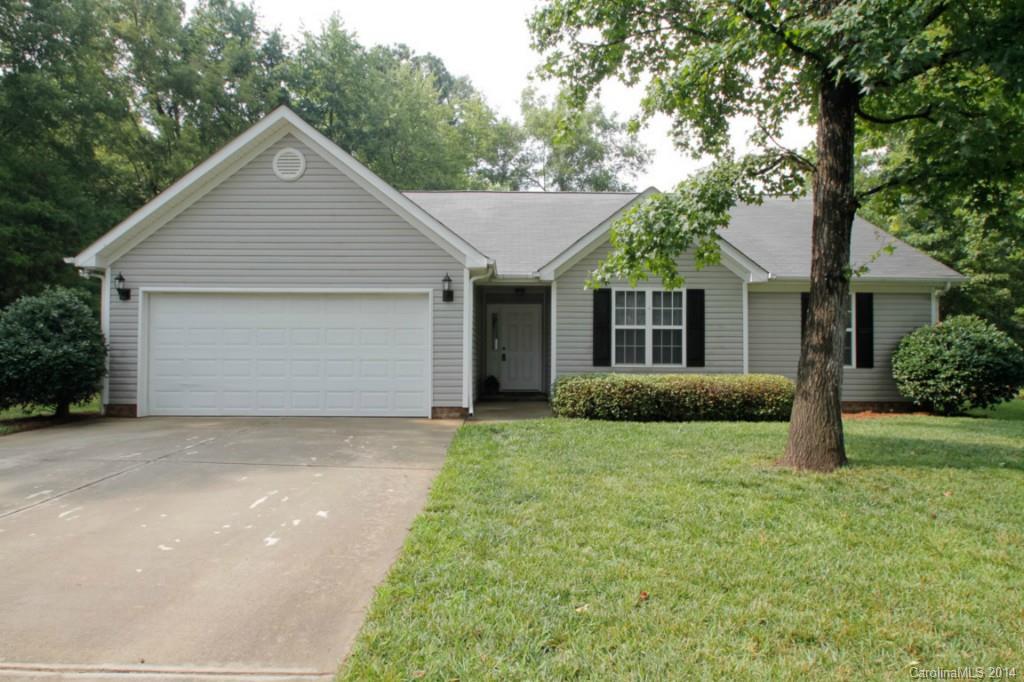 Property image 1 at 4010 Maple Shore Drive, Matthews, NC 28104