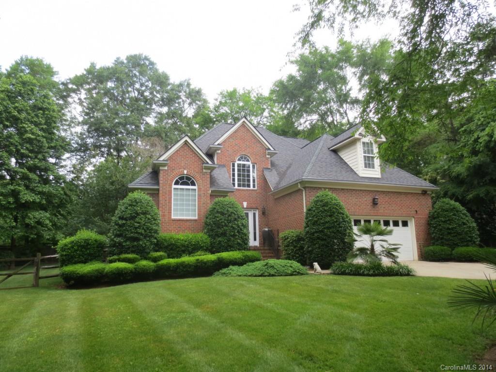 Property image 1 at 6722 Carmel Hills Drive, Charlotte, NC 28226