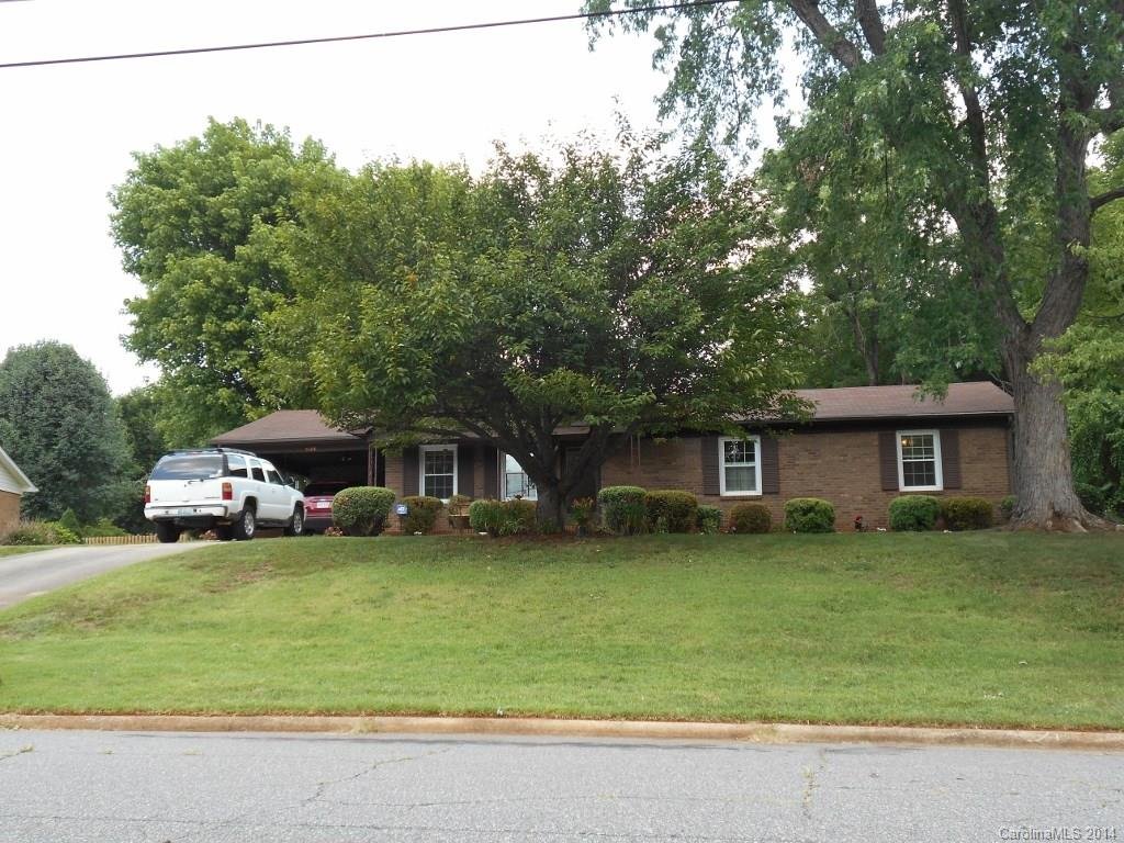 Property image 1 at 1135 Carolina Circle, Statesville, NC 28677