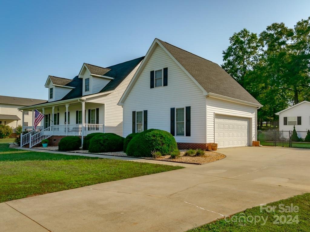 Property image 4 at 613 Rustling Winds Drive, York, SC 29745