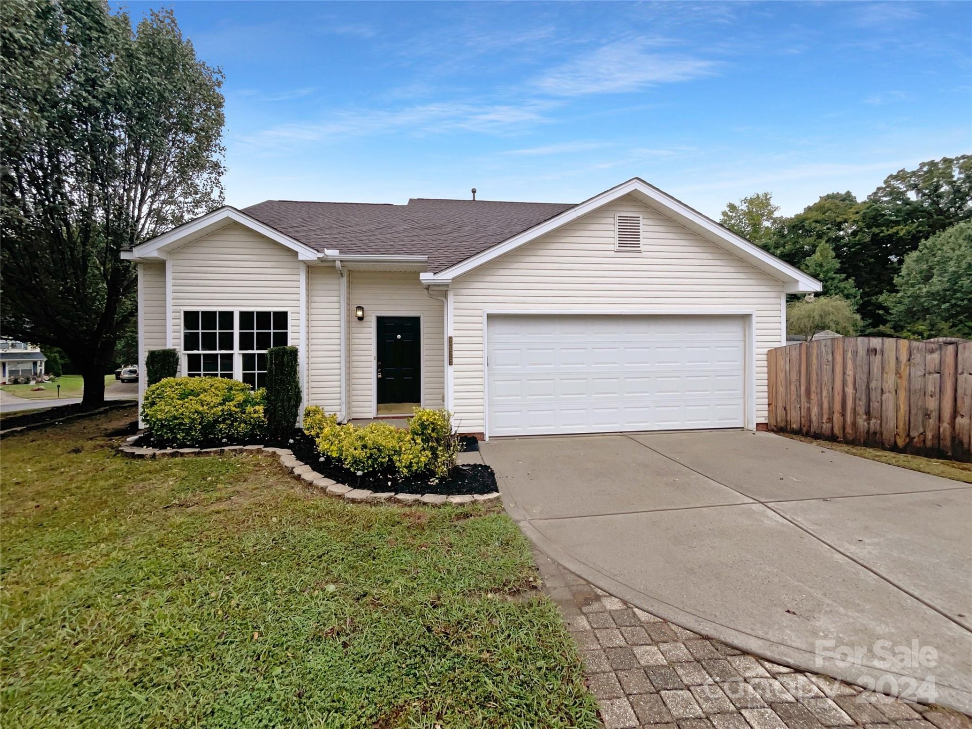 Property image 1 at 6356 Day Lilly Lane, Charlotte, NC 28216