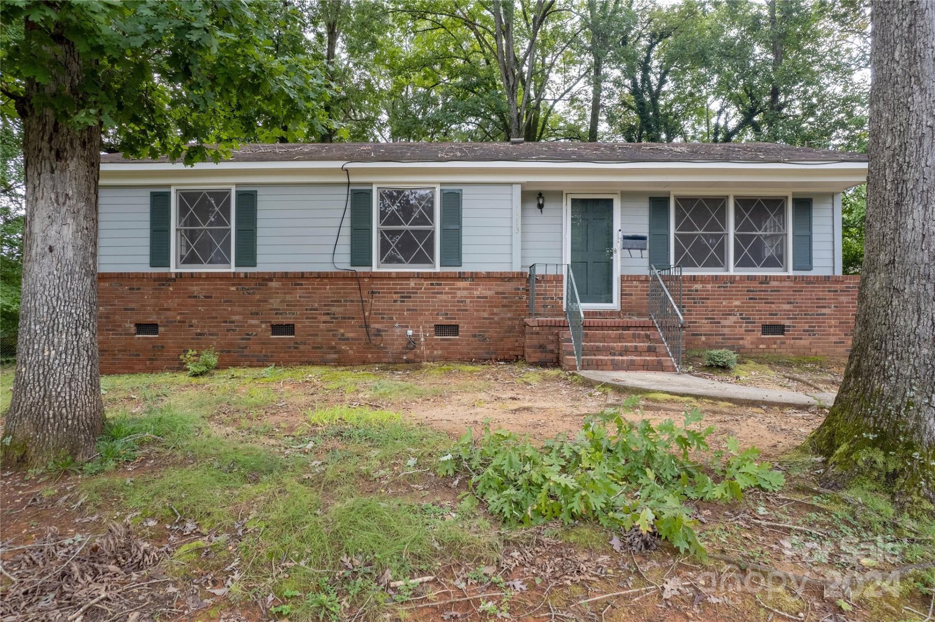 Property image 1 at 1513 Greenview Place, Charlotte, NC 28208