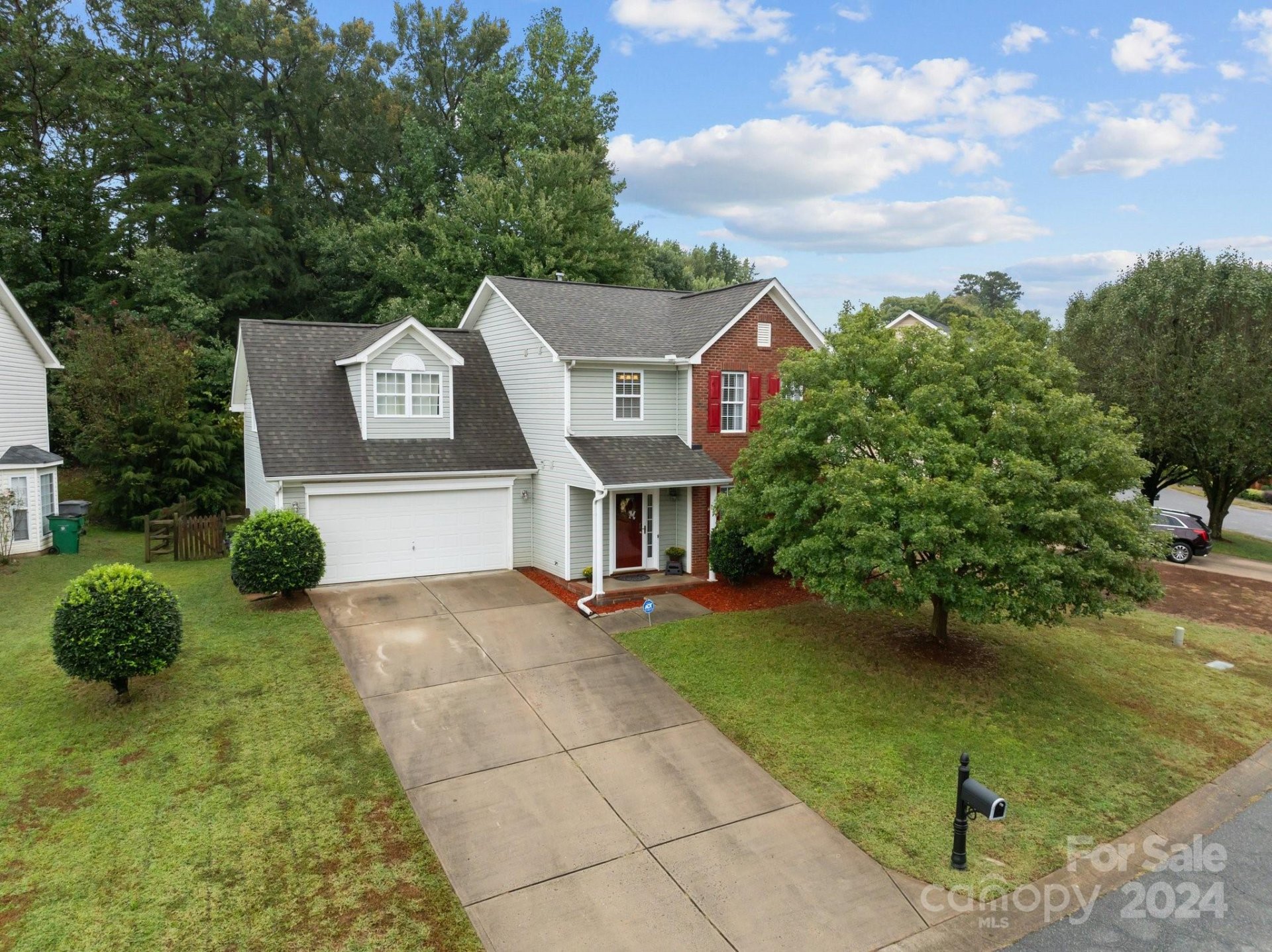 Property image 1 at 7032 Lowen Road, Charlotte, NC 28269