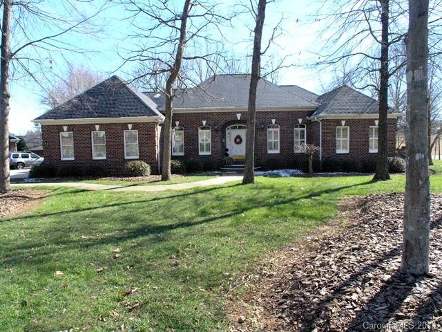 Property image 1 at 200 Falcon Ridge, Matthews, NC 28104