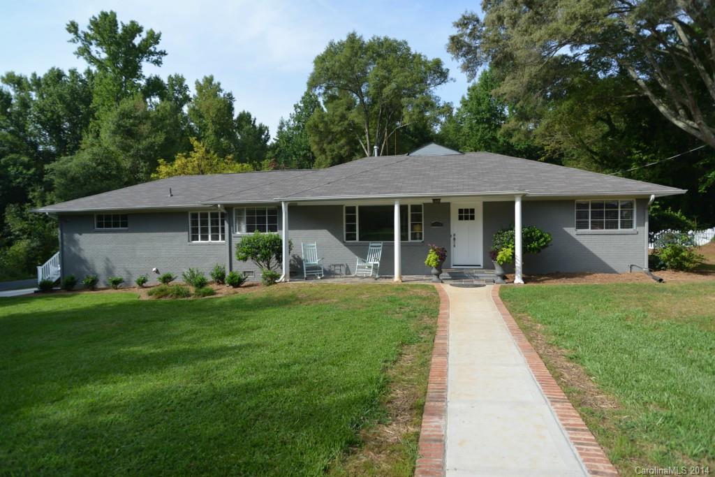 Property image 1 at 10634 Knox Avenue, Matthews, NC 28105